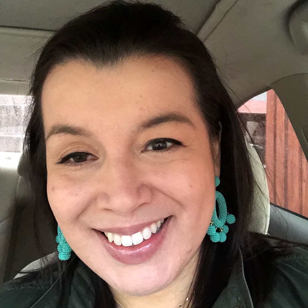 Meet your Posher, Jennifer